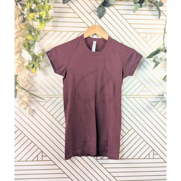 CRZ YOGA Seamless Workout Women’s Long Sleeve Tee Athletic Shirt RED Size XS - Picture 1 of 5